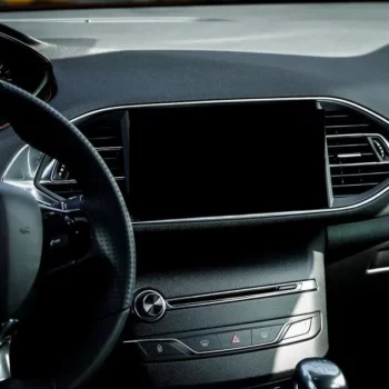 Peugeot-308-navigatie-scherm.webp